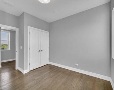 3253 N Elston Avenue - Photo Thumbnail 9