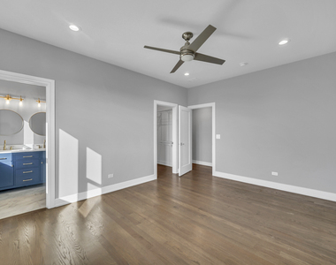 3253 N Elston Avenue - Photo Thumbnail 6