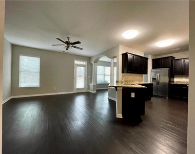 6926 Golden Bud Lane - Photo Thumbnail 2