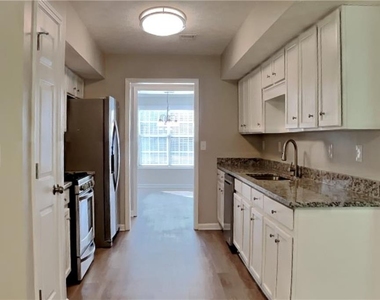 7240 Coral Lake Drive - Photo Thumbnail 3