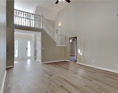 7240 Coral Lake Drive - Photo Thumbnail 2