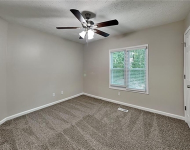 174 Fox Drive - Photo Thumbnail 26