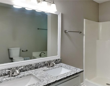 174 Fox Drive - Photo Thumbnail 10