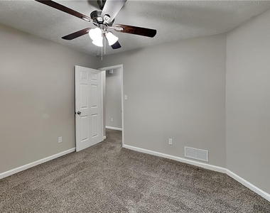 174 Fox Drive - Photo Thumbnail 27