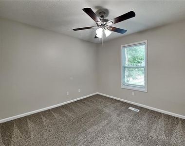 174 Fox Drive - Photo Thumbnail 29