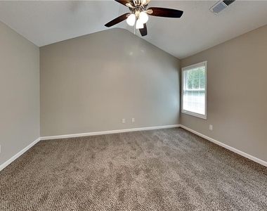 28 Greystone Ridge - Photo Thumbnail 6
