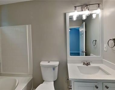 28 Greystone Ridge - Photo Thumbnail 8
