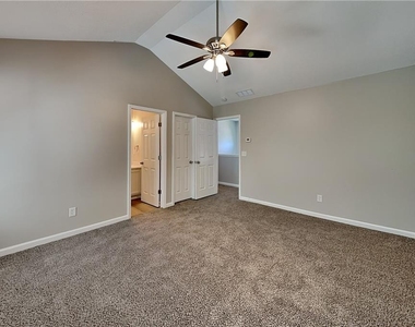 28 Greystone Ridge - Photo Thumbnail 5