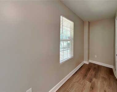 28 Greystone Ridge - Photo Thumbnail 17