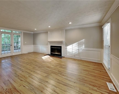 1302 Milstead Trace Ne - Photo Thumbnail 1