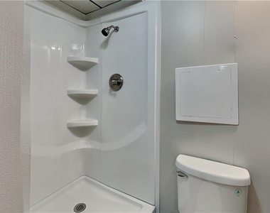 1302 Milstead Trace Ne - Photo Thumbnail 17