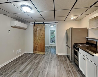 1302 Milstead Trace Ne - Photo Thumbnail 6