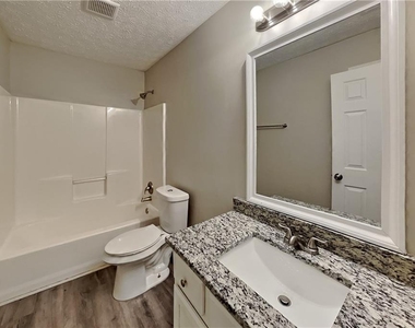 4557 Darrowby Drive - Photo Thumbnail 14