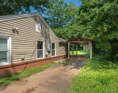 609 San Fernardo Drive Se - Photo Thumbnail 15