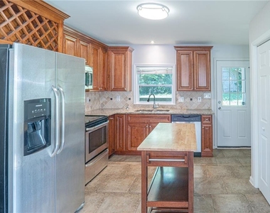 609 San Fernardo Drive Se - Photo Thumbnail 7