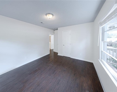 609 San Fernardo Drive Se - Photo Thumbnail 14