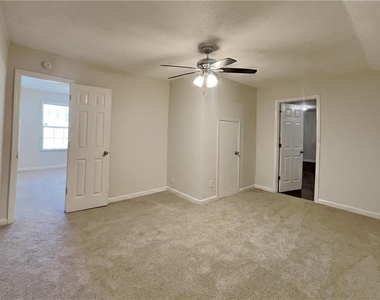 6460 River Hill Drive - Photo Thumbnail 3
