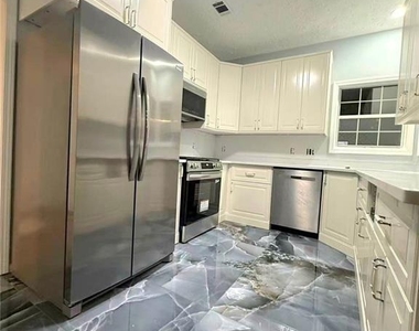13365 Avensong Crossing - Photo Thumbnail 5