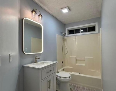 13365 Avensong Crossing - Photo Thumbnail 10