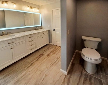 13365 Avensong Crossing - Photo Thumbnail 8