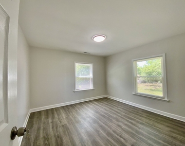 340 Sanders Road - Photo Thumbnail 12