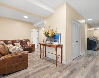 5504 Mountain View Summit - Photo Thumbnail 16