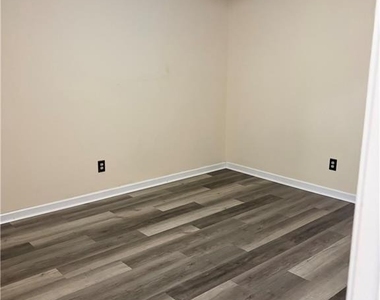 248 Mountain Brook Road - Photo Thumbnail 3