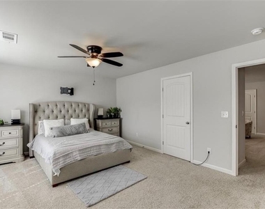 2055 Sorrento Court - Photo Thumbnail 11