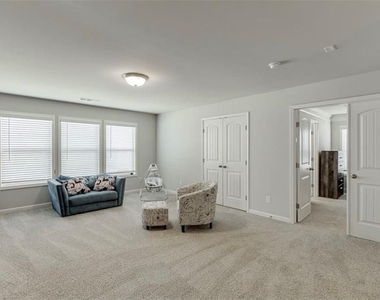 2055 Sorrento Court - Photo Thumbnail 9