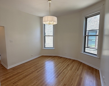 2022 N Seminary Avenue - Photo Thumbnail 5