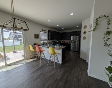 3759 Saint James Court - Photo Thumbnail 2