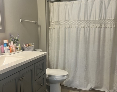 2889 Falling Waters Drive - Photo Thumbnail 10