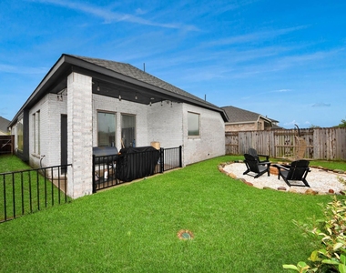 4219 Colony Lane - Photo Thumbnail 16