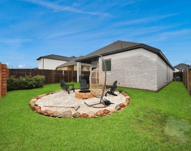4219 Colony Lane - Photo Thumbnail 17