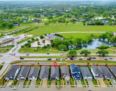 4219 Colony Lane - Photo Thumbnail 19