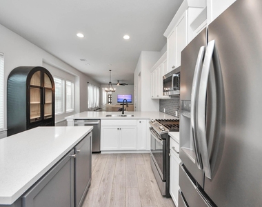 4219 Colony Lane - Photo Thumbnail 31