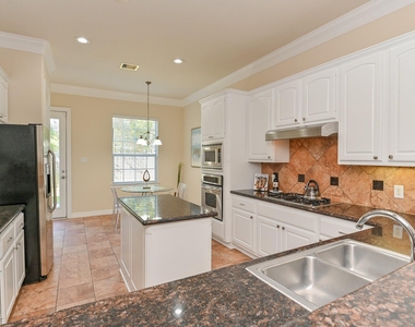 1126 Sopris Drive - Photo Thumbnail 9