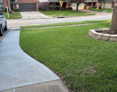 5122 Forest Sage Lane - Photo Thumbnail 11