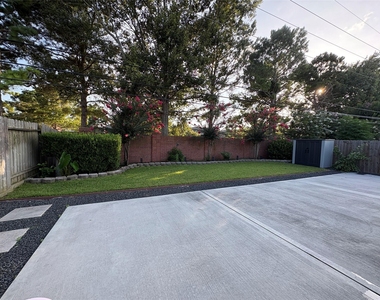 5122 Forest Sage Lane - Photo Thumbnail 7