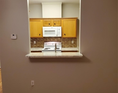 3223 West Street - Photo Thumbnail 21