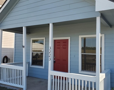 3223 West Street - Photo Thumbnail 1