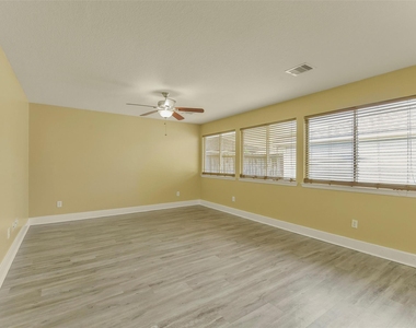 19403 Wann Park Drive - Photo Thumbnail 17