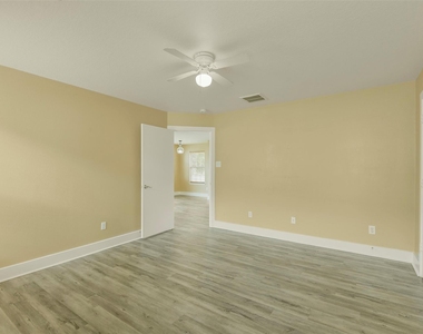19403 Wann Park Drive - Photo Thumbnail 19