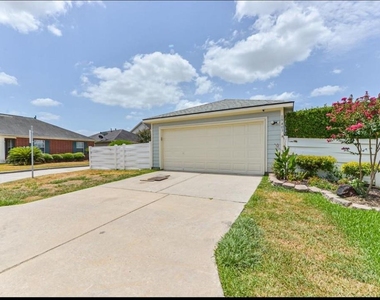 19403 Wann Park Drive - Photo Thumbnail 32