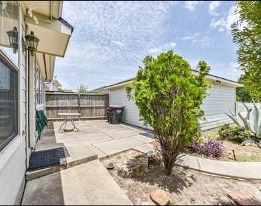19403 Wann Park Drive - Photo Thumbnail 28