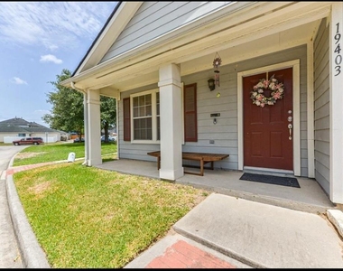 19403 Wann Park Drive - Photo Thumbnail 2