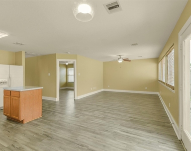 19403 Wann Park Drive - Photo Thumbnail 13