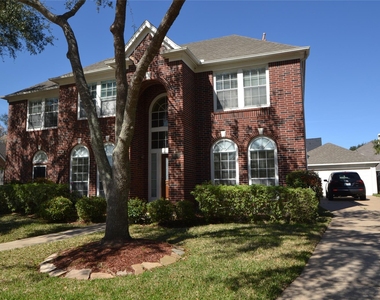 1711 Emma Cove Court - Photo Thumbnail 35