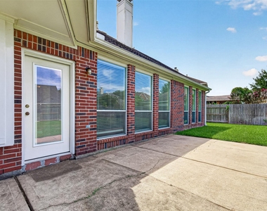 1711 Emma Cove Court - Photo Thumbnail 42
