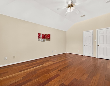 1711 Emma Cove Court - Photo Thumbnail 32
